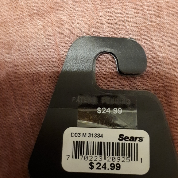 Neclace - Picture 3 of 3